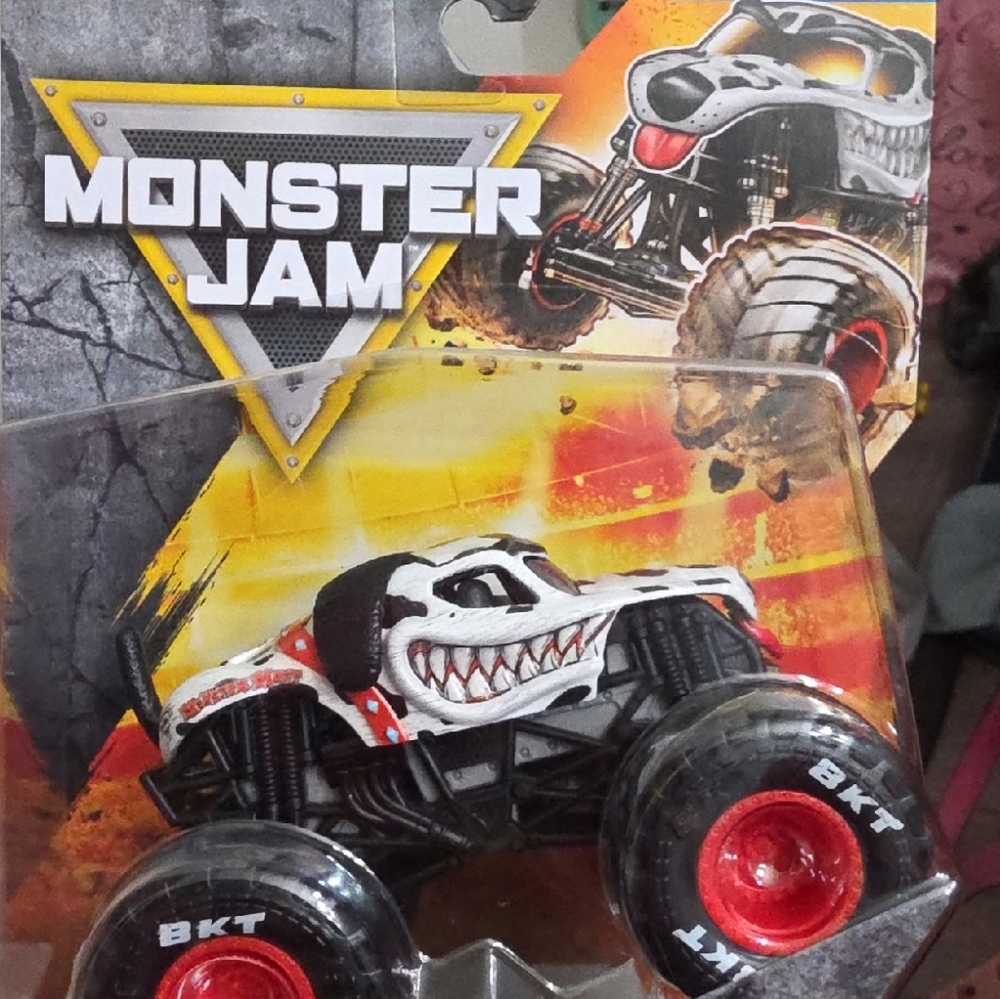 Monster Jam Grave Digger Style Monster Truck Toy - Dalmation Mutt 🖤🤍